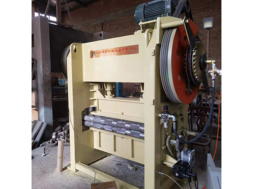 吸音板穿孔设备